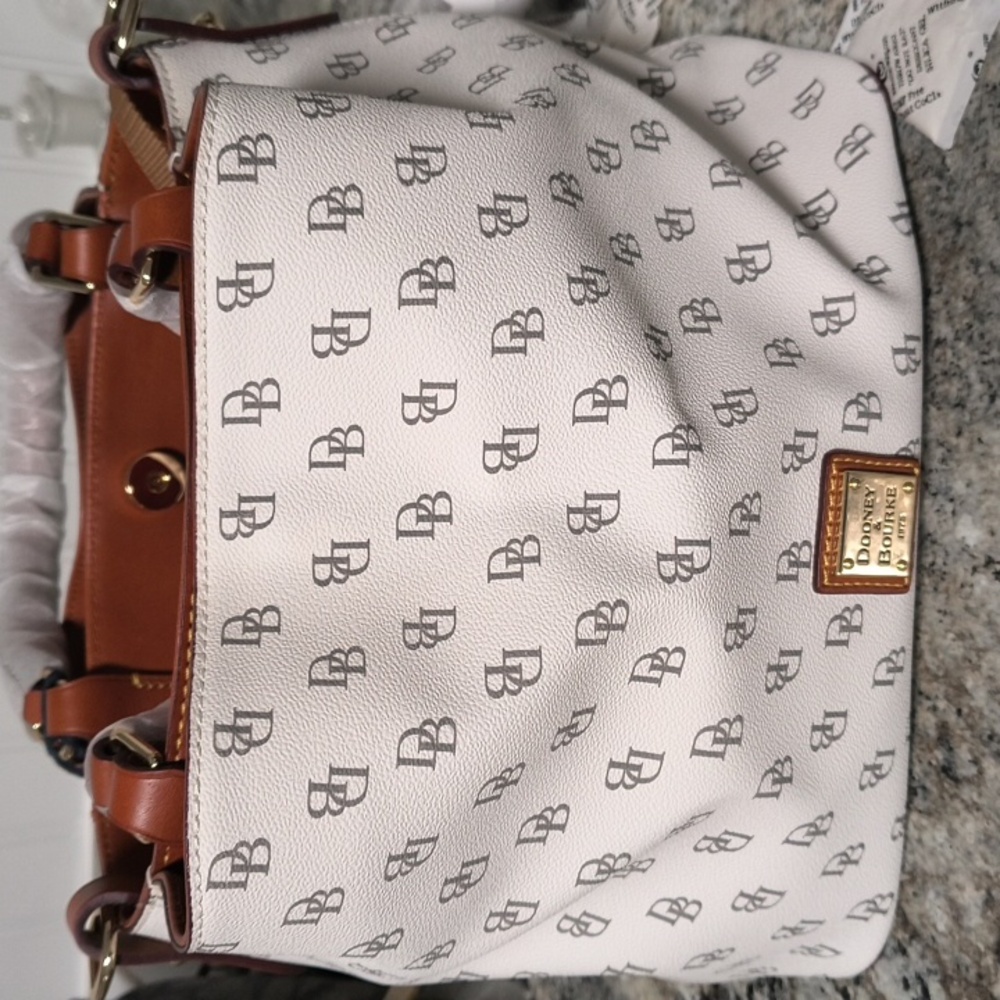 NWT Dooney And Bourke Small Brenna Bag